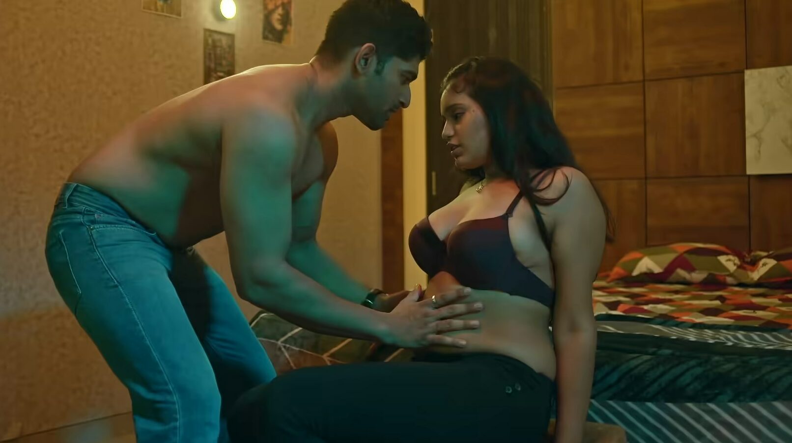 Desi Kisse – Na Umra Ki Seema Ho S02E04 2024 Hindi Hot Web Series Ullu