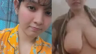 Fsiblog leaked sex video Big Milk tanker Bangladeshi muslim girl big boobs showing nude selfie