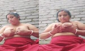 Xnxx nude viral selfie mms chubby sexy milf bhabhi outdoor big boobs show