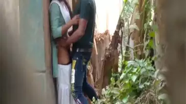 desitales2 Indian viral leaked sex mms Tamil School girl fucking with Teacher behind school