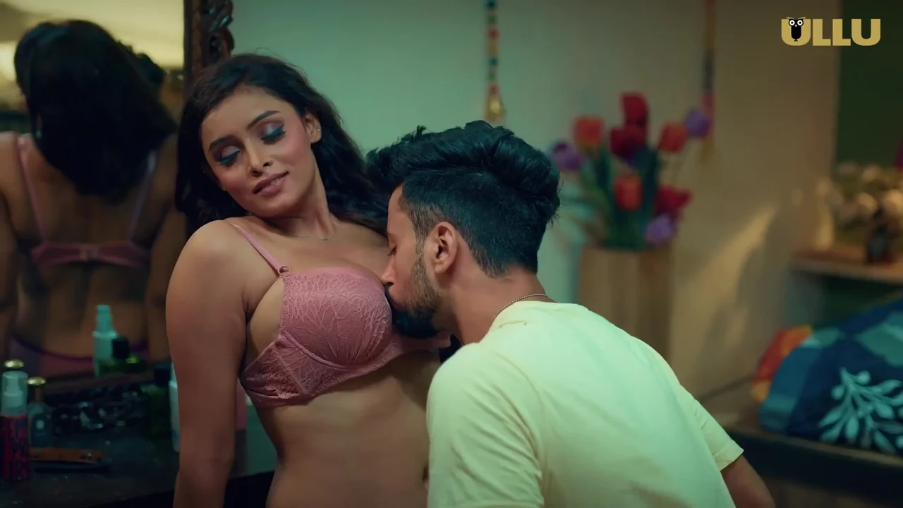 Meri Mummy Ki Dost S01E03 Ullu Hot Hindi Web Series 2025
