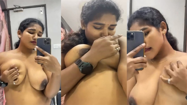 fsiblog4 new sex video Desi Hot Tamil Wife Pressing Boobs Viral Video