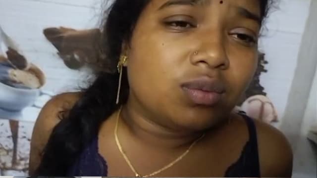 Hot Mallu Bhabhi Moaning with Fast Fucking Mms Video